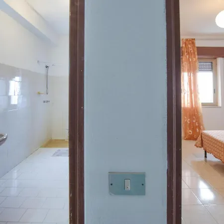 4 Bedroom Amazing In *